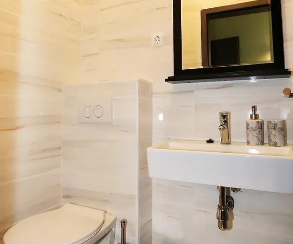 Prestige Design Bed & Breakfast 3*