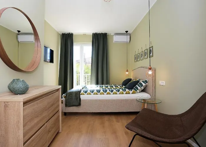 Prestige Design Bed & Breakfast