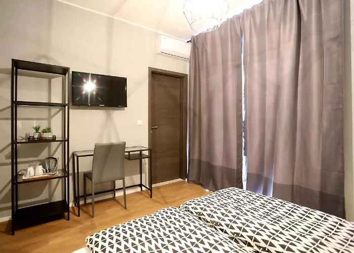 Prestige Design Bed & Breakfast