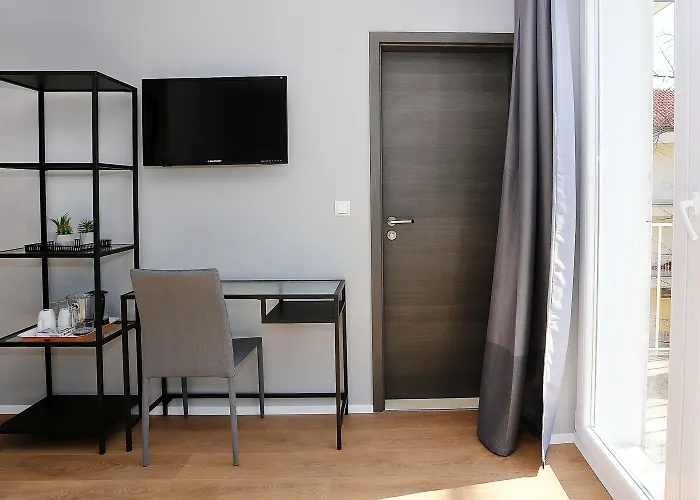 Prestige Design Bed & Breakfast